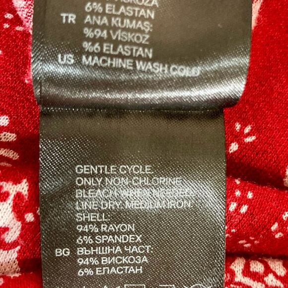 Coachella x H+M off shoulder top, Small boho red bandanna print collaboration - Picture 8 of 9